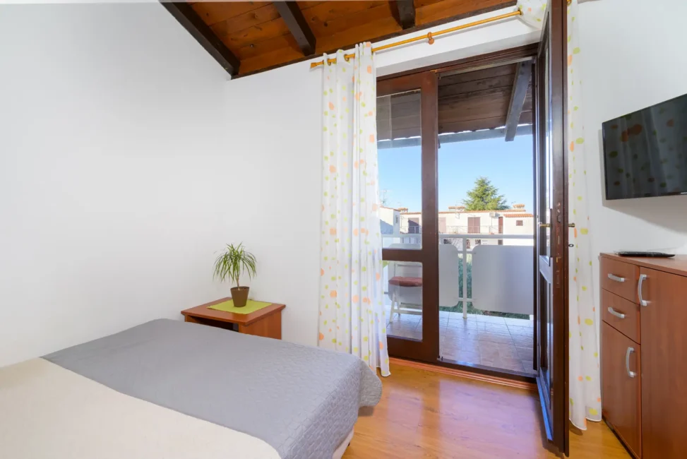 Apartment,poreč,pinjola,červar,porat,2 osobe,more,300m od mora,blizu mora
