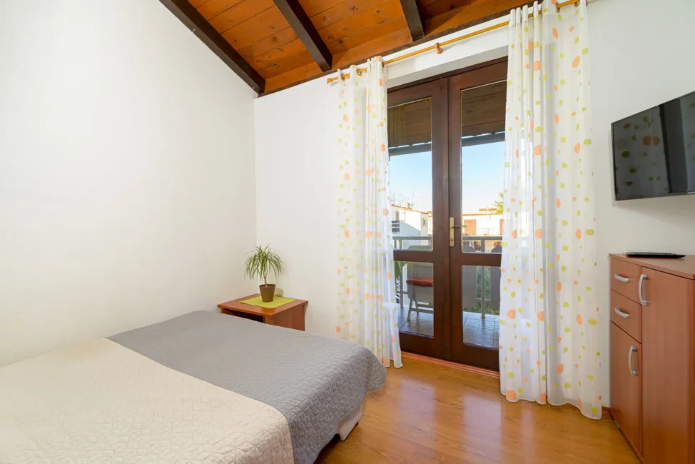 Apartment,poreč,pinjola,červar,porat,2 osobe,more,300m od mora,blizu mora