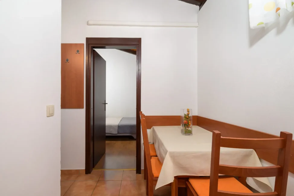 Apartment,poreč,pinjola,červar,porat,2 osobe,more,300m od mora,blizu mora