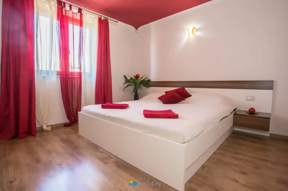 sunny heaven,apartment,apartman,poreč,istra,bazen