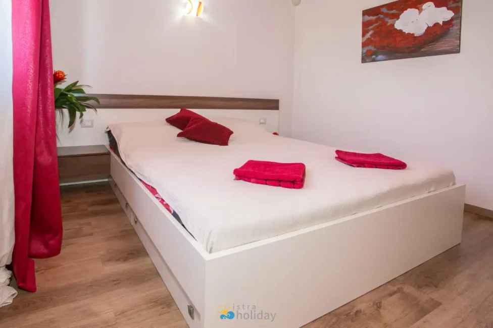 sunny heaven,apartment,apartman,poreč,istra,bazen