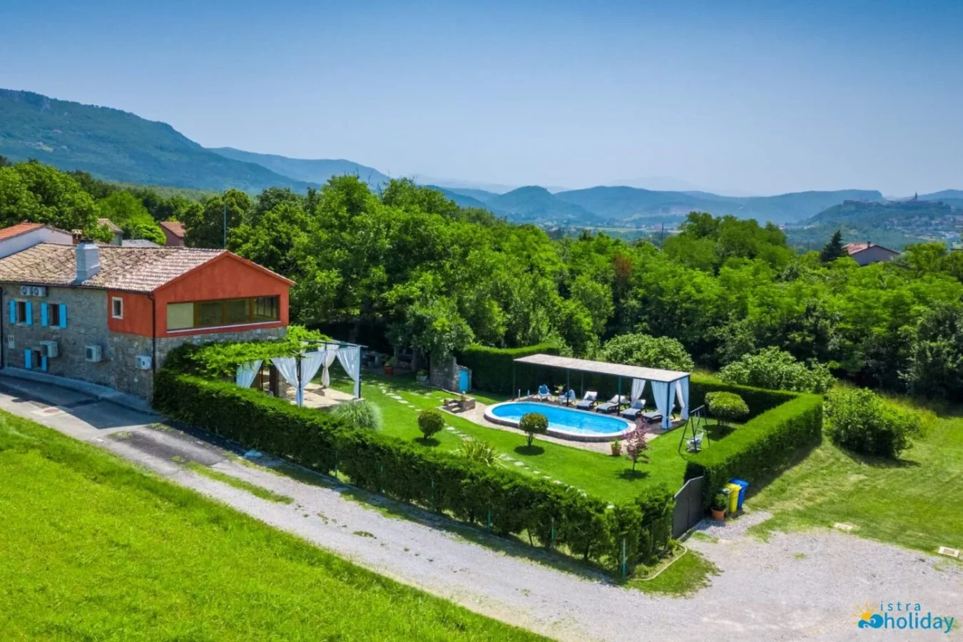 Charming countryside villa with pool and mountain views.